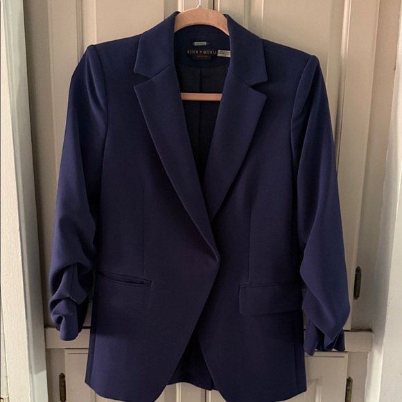 Alice + Olivia bright Navy suit - Picture 1 of 7